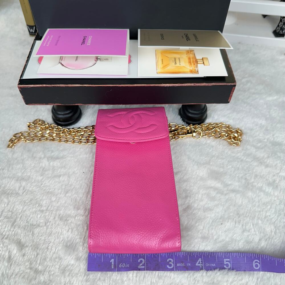 Chanel pink leather phone case pouch crossbody bag with chains CUTE - Picture 12 of 12